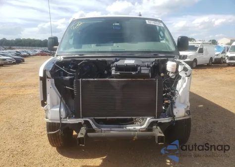 2022 Chevrolet Express G2500 z USA, uszkodzony, nr VIN 1GCWGAFP0N1206405